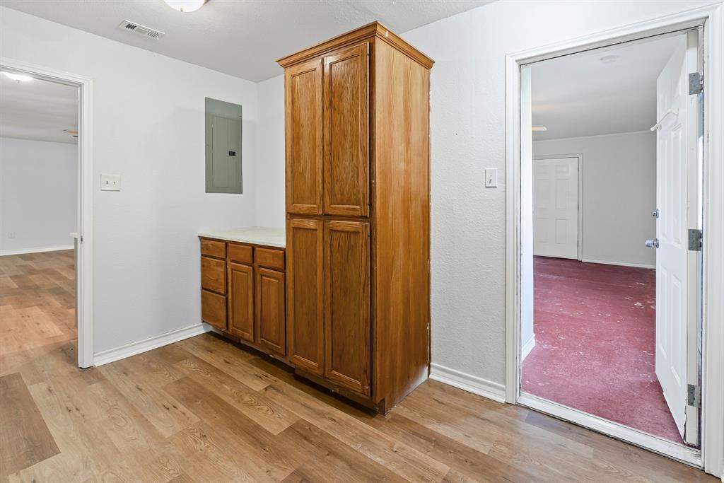 W J Newcomb #2 - Residential