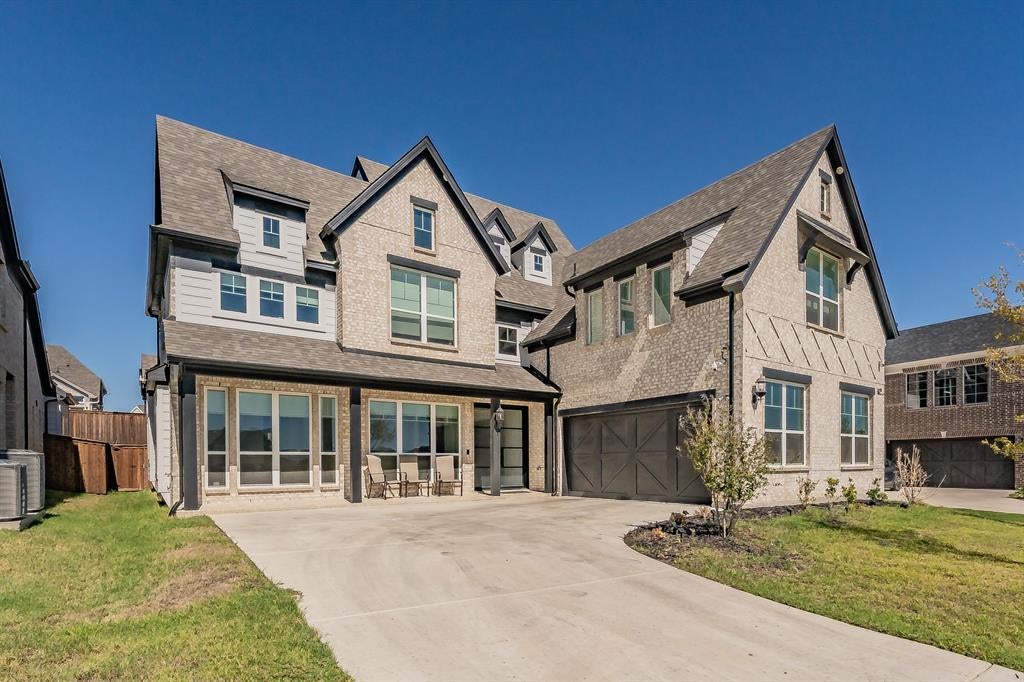 2704 Warm Springs Lane