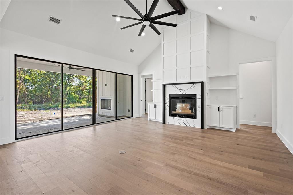 King Crossing Estates - Residential