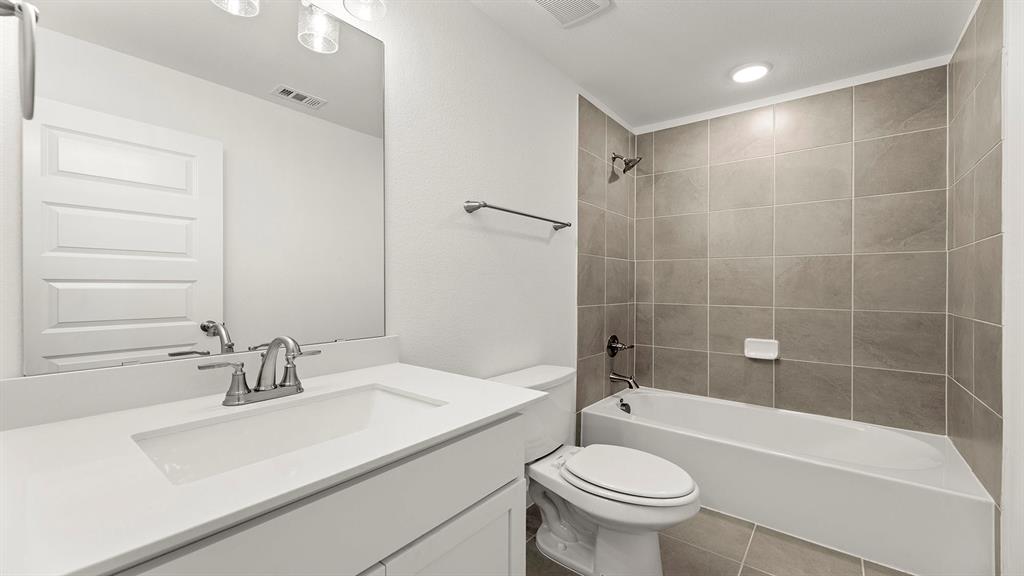 Keeneland - Residential