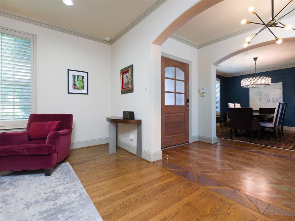 6015 Orchid Lane