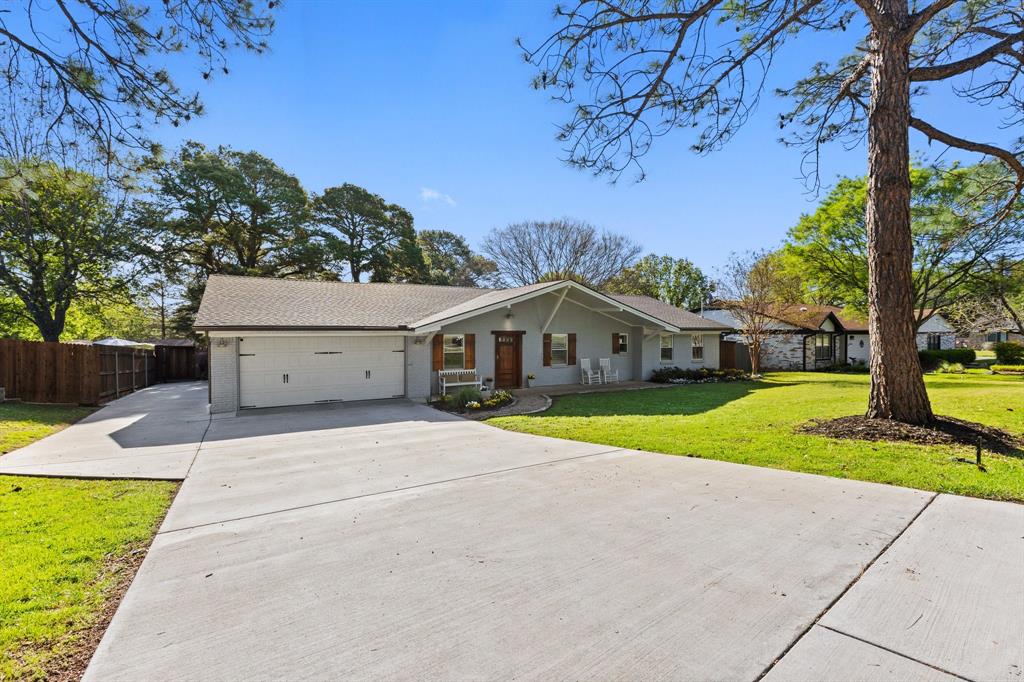 3612 Grandview Drive
