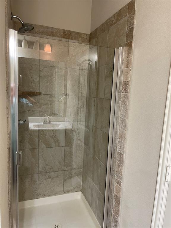 Lakeview Estates - Residential Lease