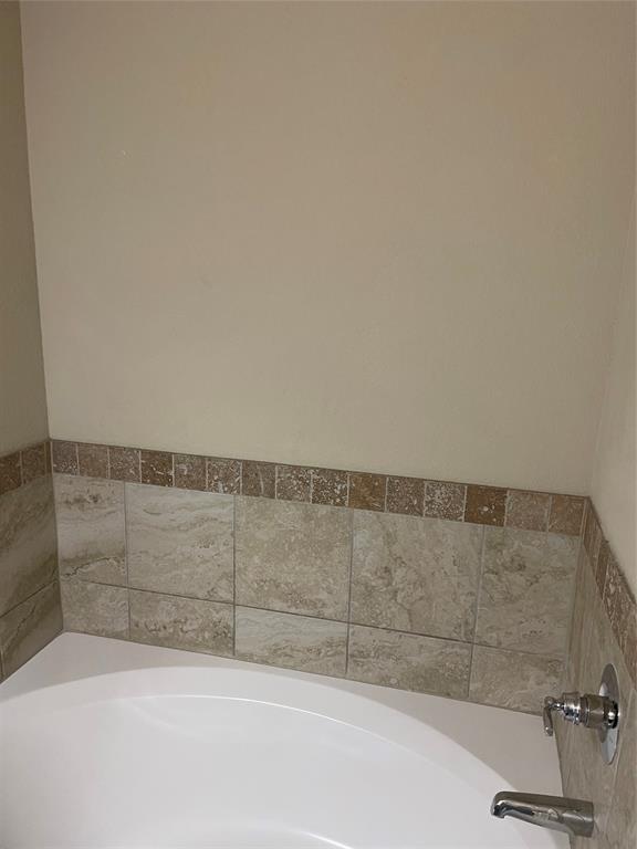 Lakeview Estates - Residential Lease