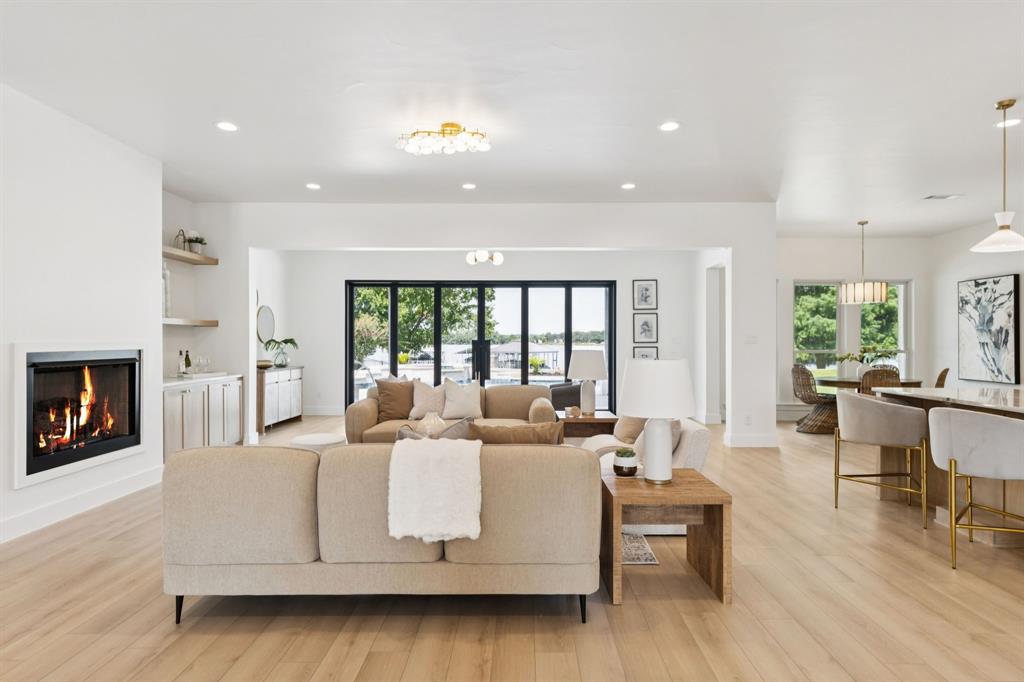 Resort On Eagle Mountain Lake - Residential