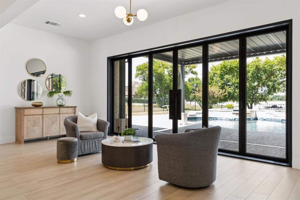 Resort On Eagle Mountain Lake - Residential