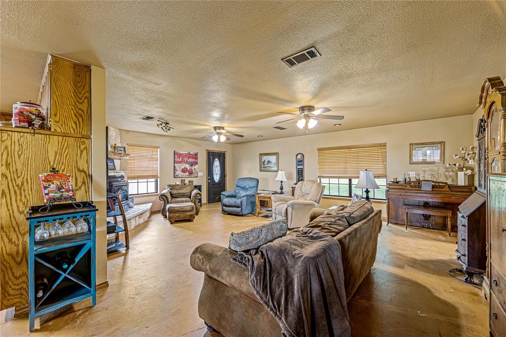 J. M. A. Ruiz - Farm