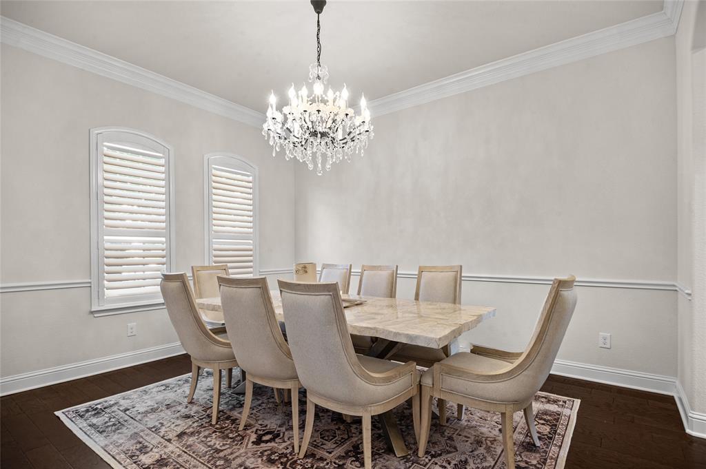 2504 Las Palmas Lane