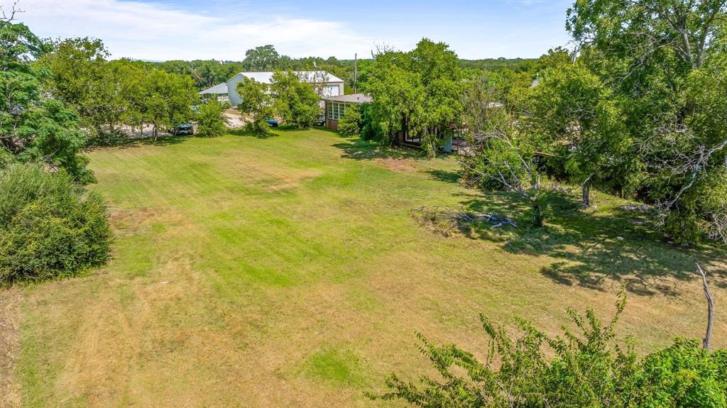 230 E Tarleton Street