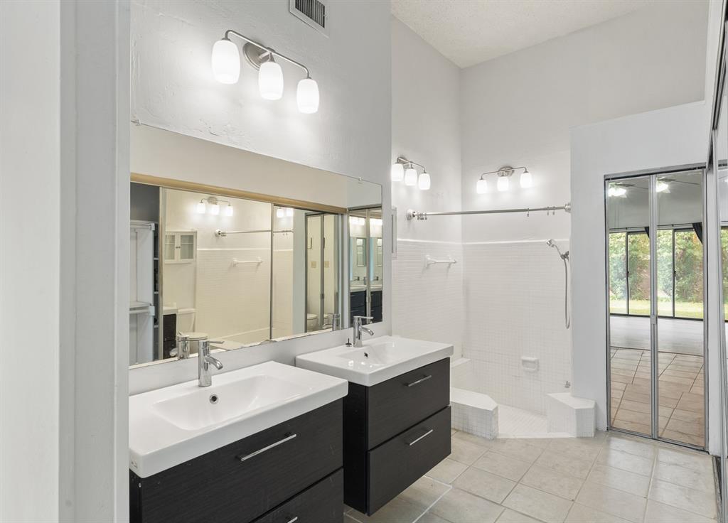 Lifescape Villas On Dublin Condos - Residential