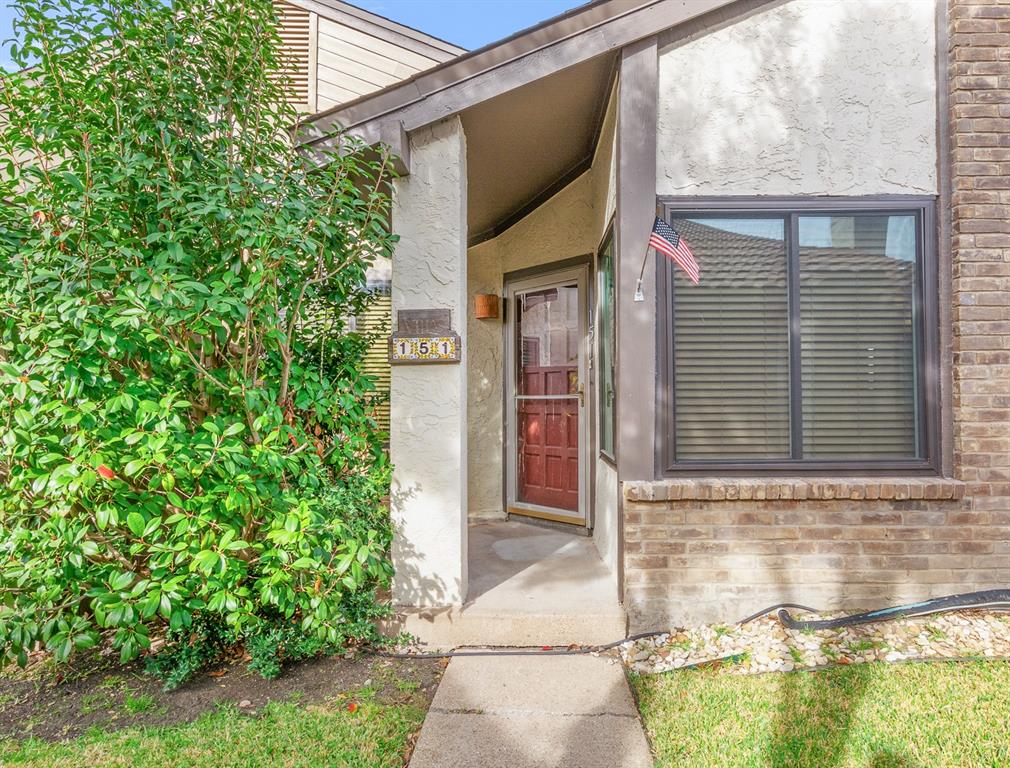 Lifescape Villas On Dublin Condos - Residential