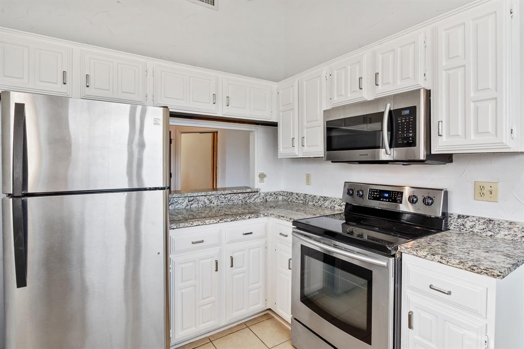 Lifescape Villas On Dublin Condos - Residential