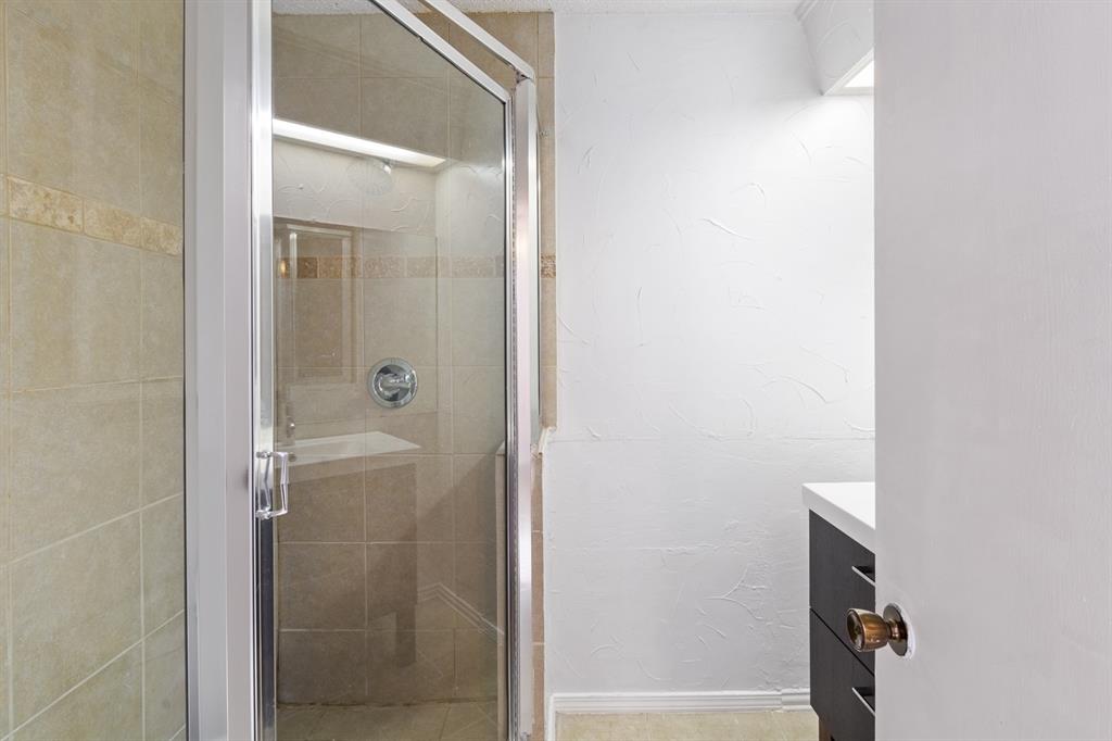 Lifescape Villas On Dublin Condos - Residential