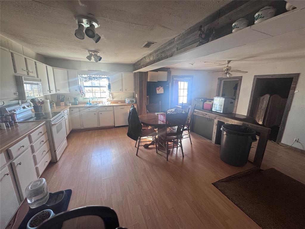 D Chessher Surv Abs #133 - Residential