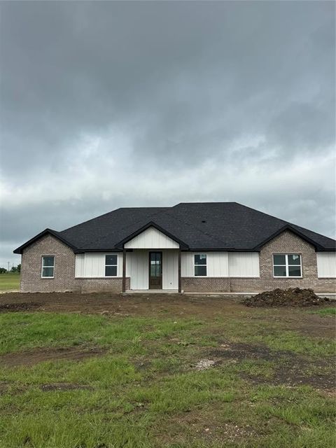 Photo of 113 County Road 359, Muenster, TX 76252 (MLS # 21248571)