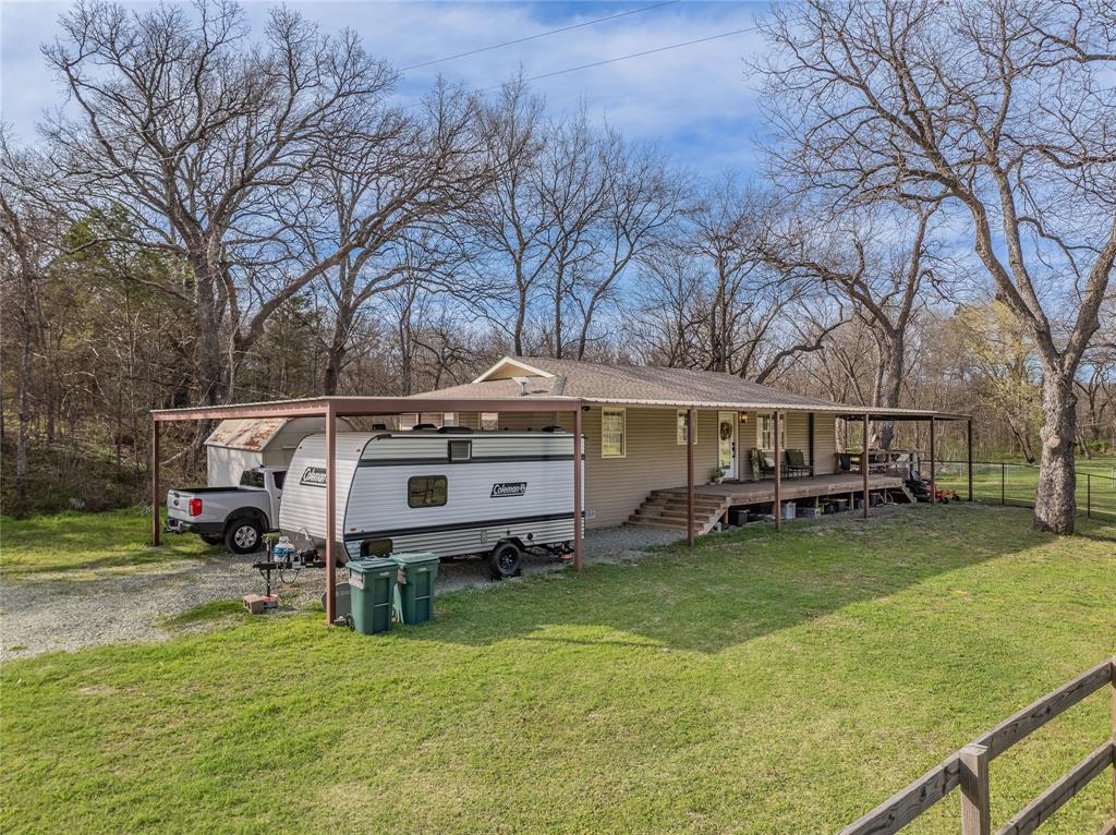 785 Trail Road