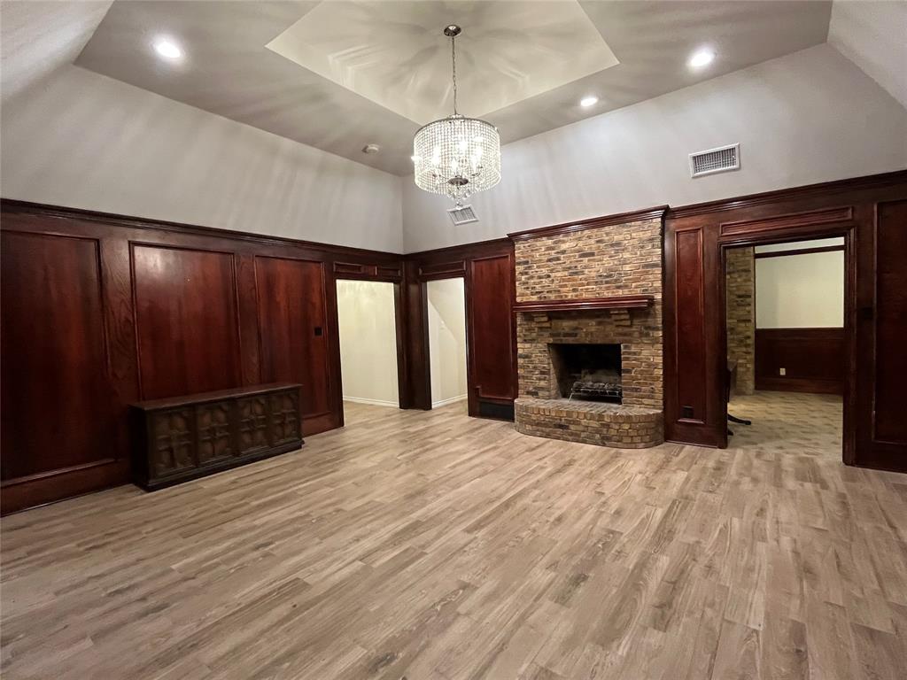 627 Meadowbrooke Place