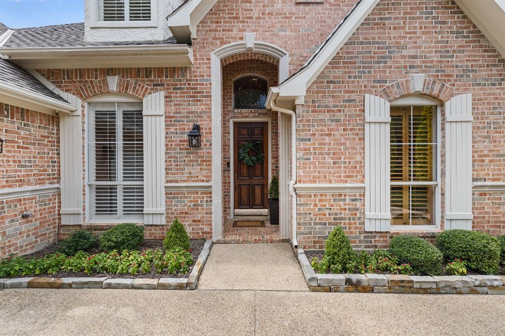 608 Regency Crossing