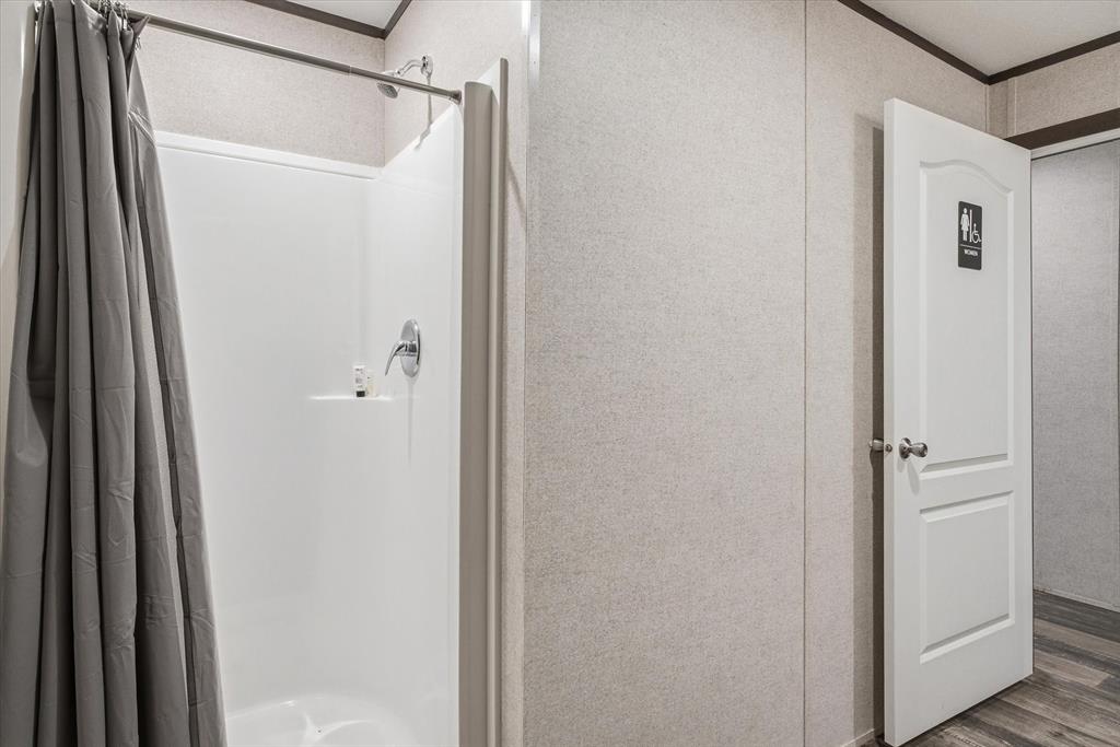 Lakeside Acres - Commercial Sale