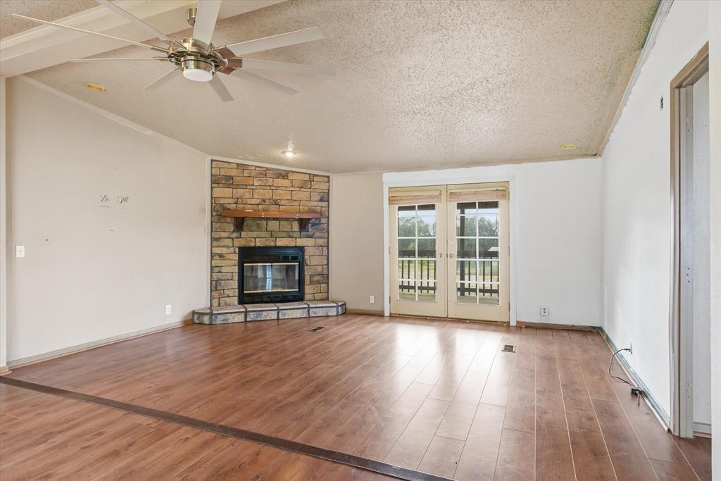 A100412-A0412 J Garrett - Residential