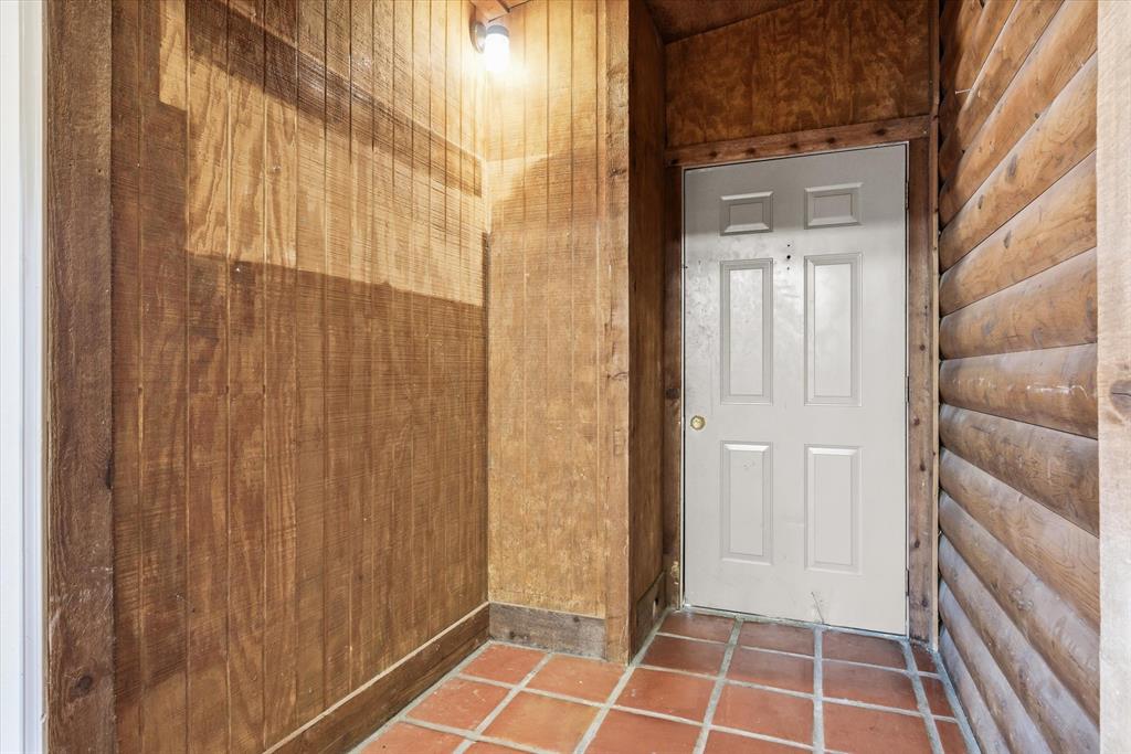 A100412-A0412 J Garrett - Residential