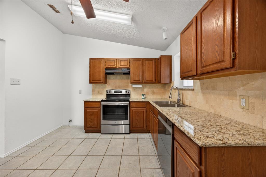 Alsbury Ridge - Residential