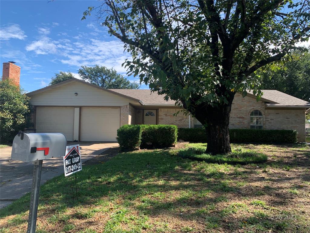 Benbrook Lakeside Add - Residential Lease