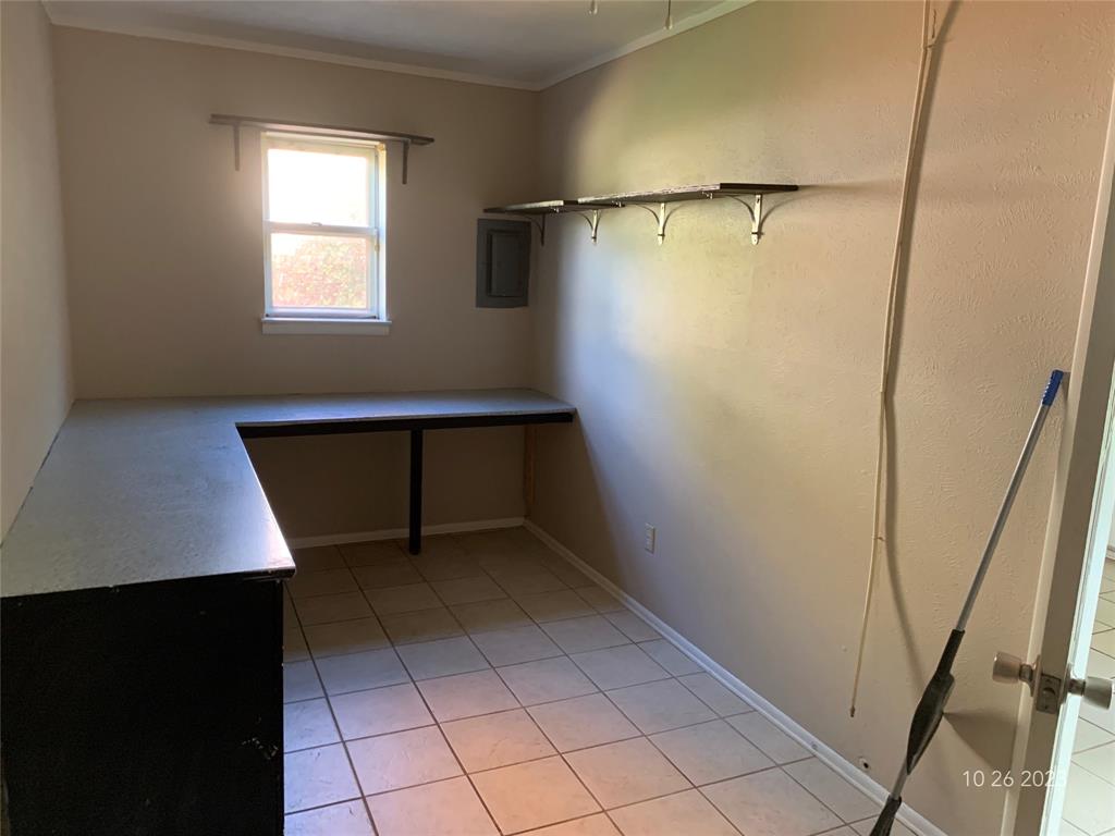 Benbrook Lakeside Add - Residential Lease