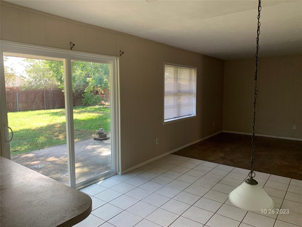 Benbrook Lakeside Add - Residential Lease