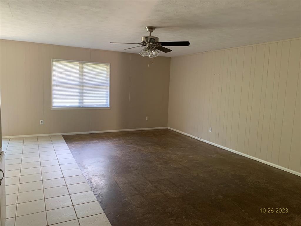 Benbrook Lakeside Add - Residential Lease