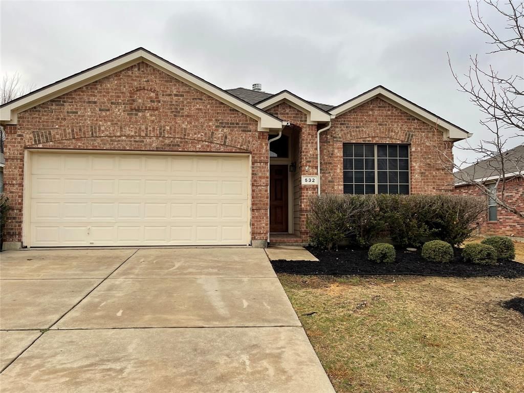 Photo of 532 Baverton Lane, Fort Worth, TX 76052 (MLS # 21268746)