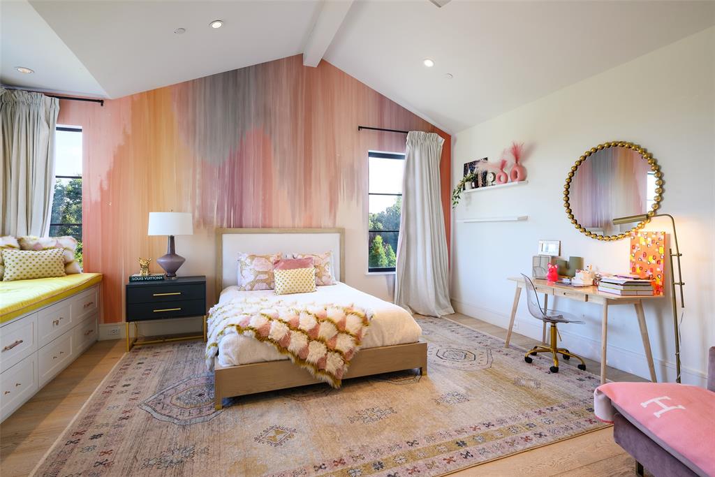 Daseke 02 - Residential