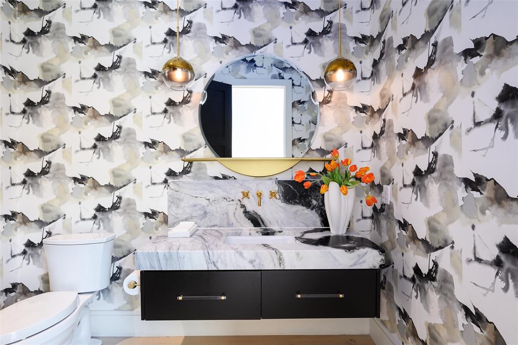 Daseke 02 - Residential