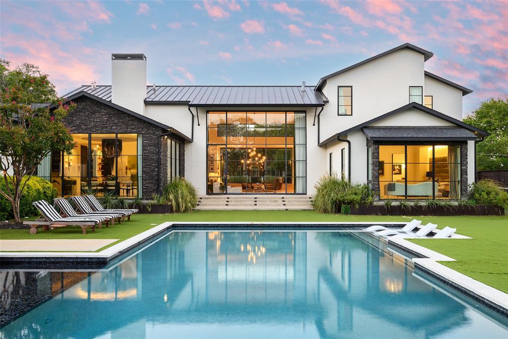 Daseke 02 - Residential