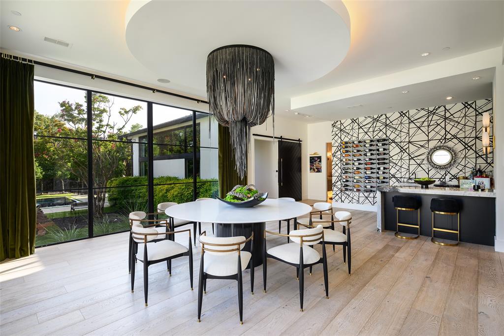 Daseke 02 - Residential