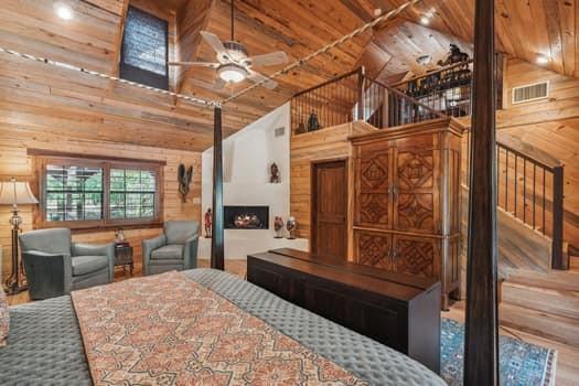Emerald Sound At Lake Lewisville - Residential