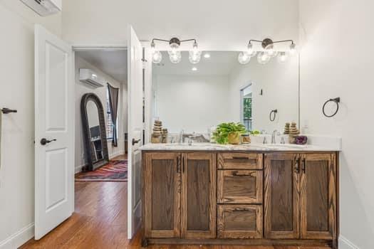 Emerald Sound At Lake Lewisville - Residential