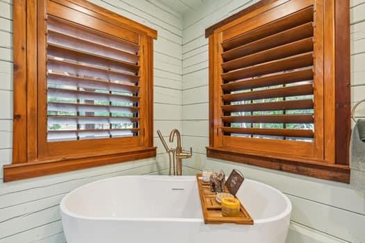 Emerald Sound At Lake Lewisville - Residential