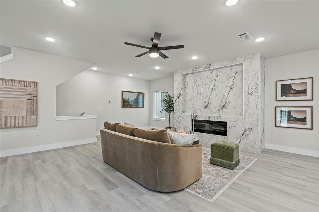 Ervay Place - Residential