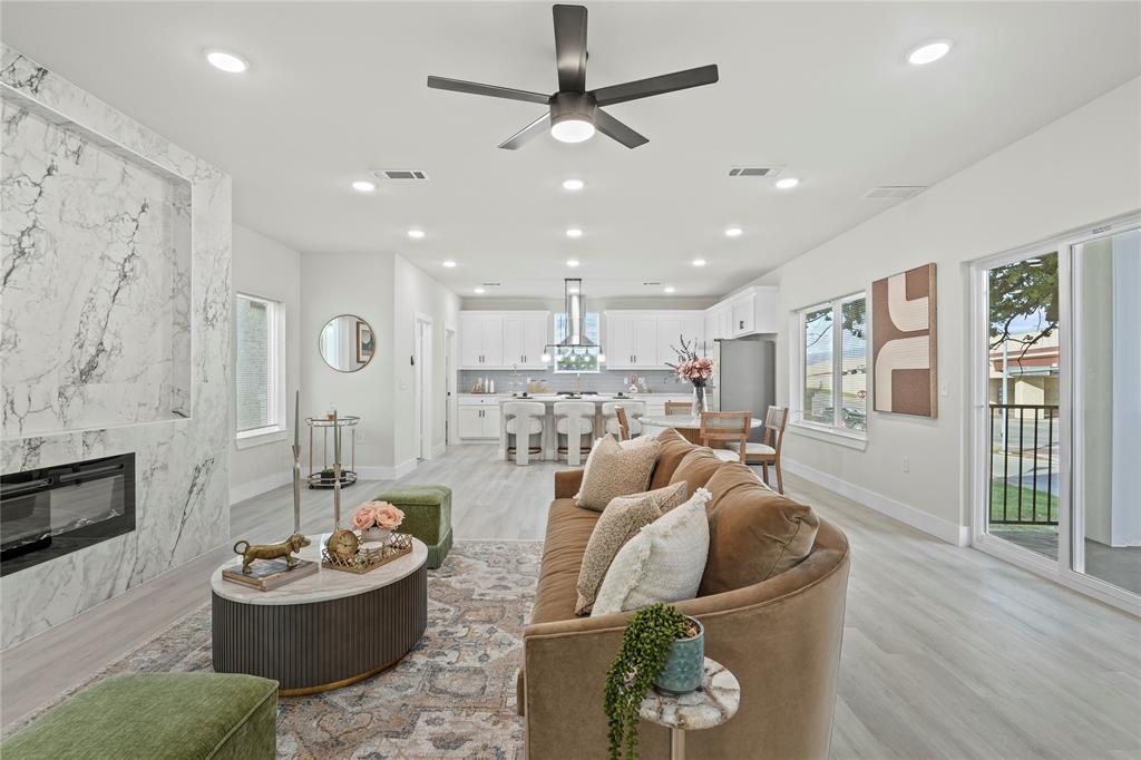 Ervay Place - Residential