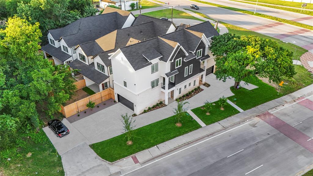 Ervay Place - Residential