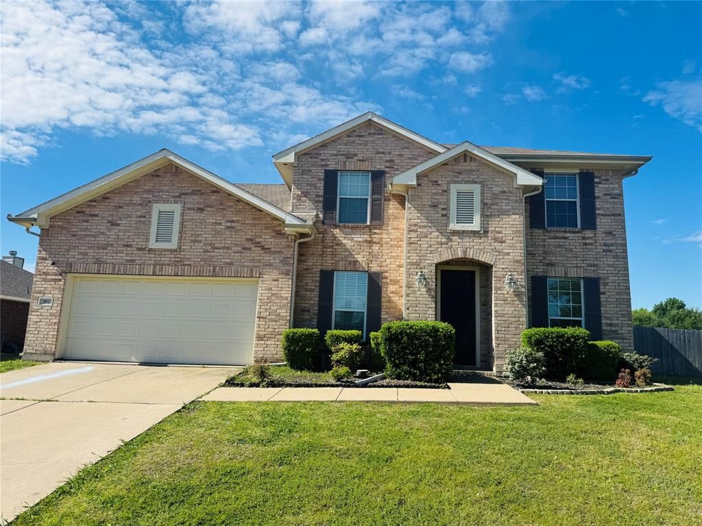Photo of 203 Spruce Trail, Forney, TX 75126 (MLS # 21233985)