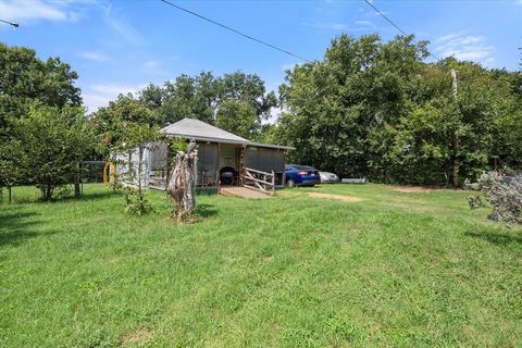 605 Skyline Road Grand Prairie TX 75051