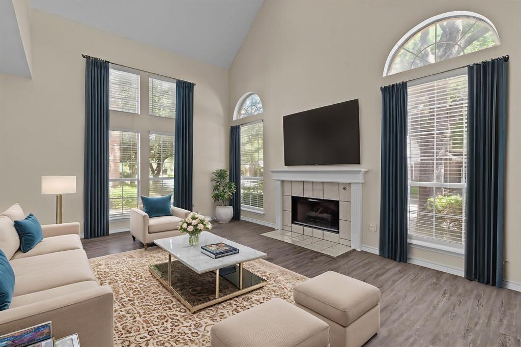 6016 Willow Wood Lane
