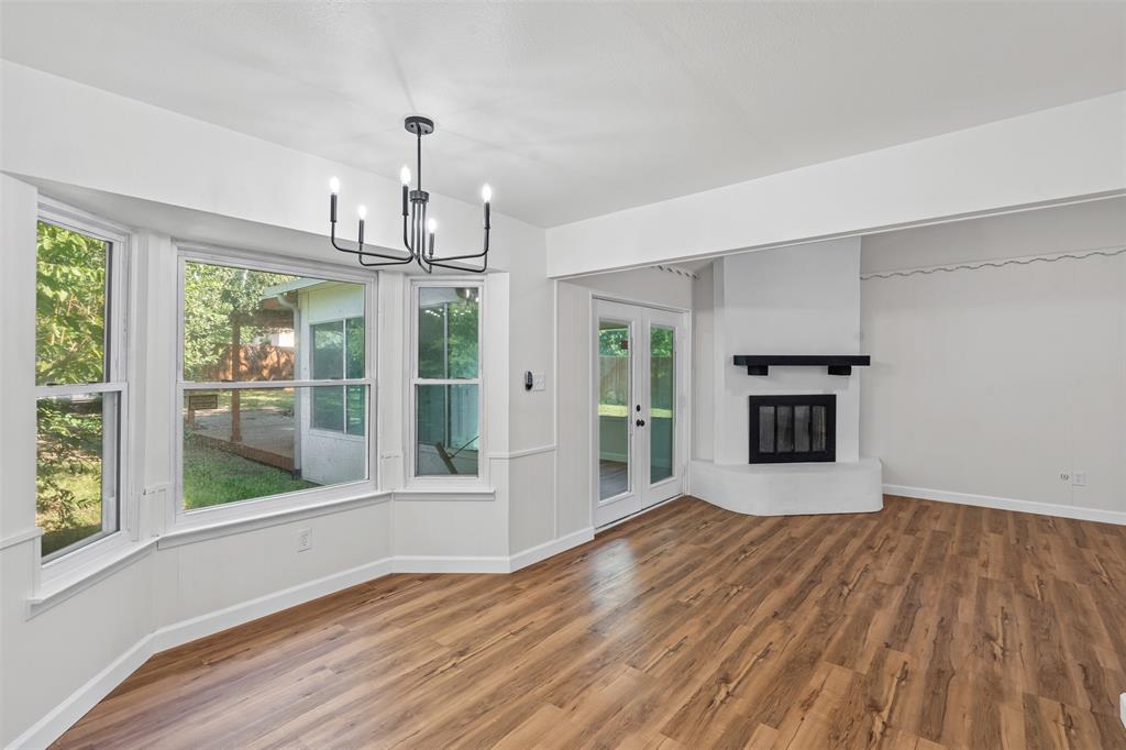 912 Jayellen Court