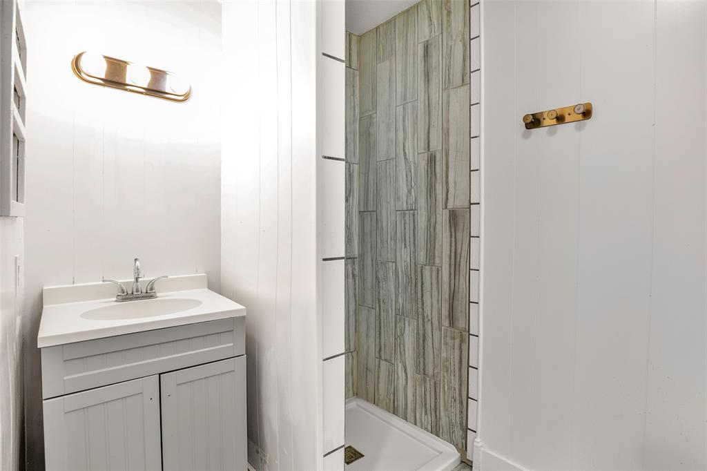 Orig Town Of Commerce - Residential