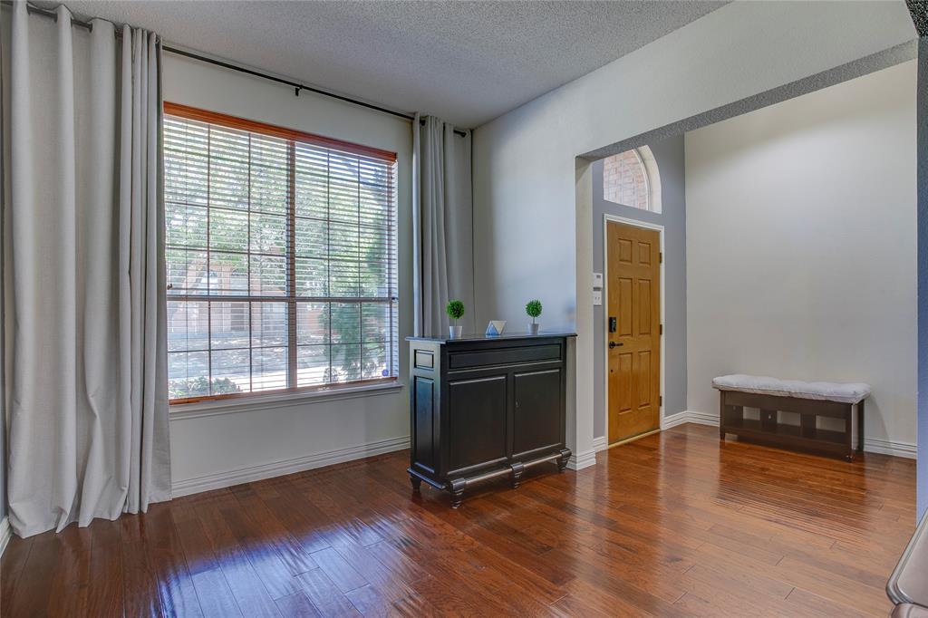 3413 Lake Highlands Drive