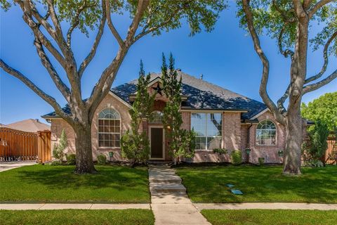 Photo of 3413 Lake Highlands Drive, Rowlett, TX 75088 (MLS # 21210755)