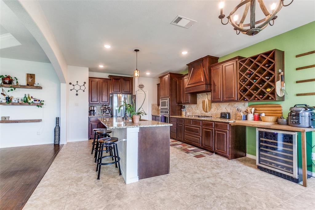 3003 Lily Lane