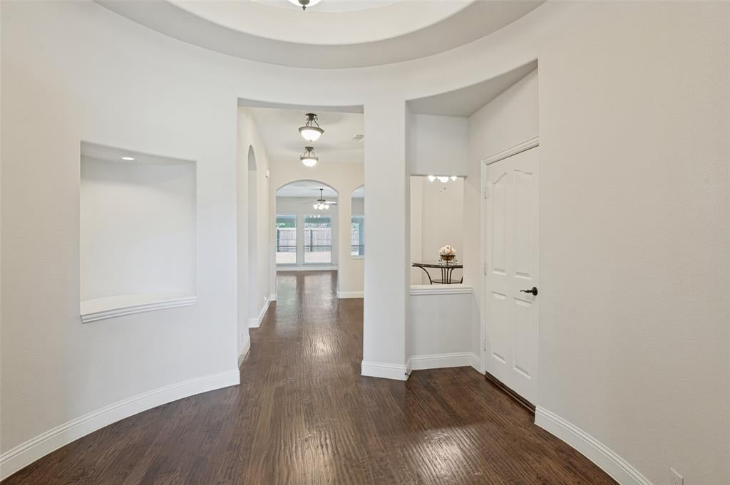 8304 Spitfire Trail